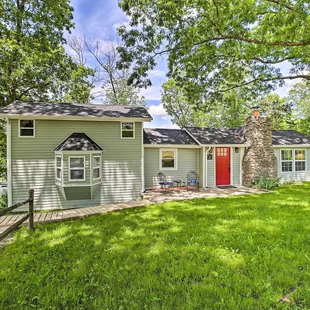 Our Lakeside Retreat With Deck On Lake Herrington!